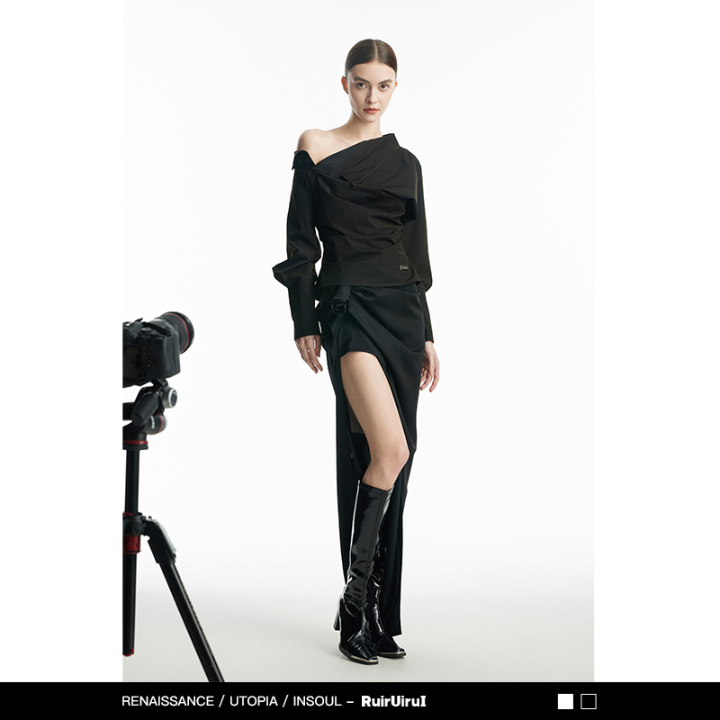 RuirUiruI黑色半身裙秋季新品醋酸提花褶皱开衩不对称气质长裙女