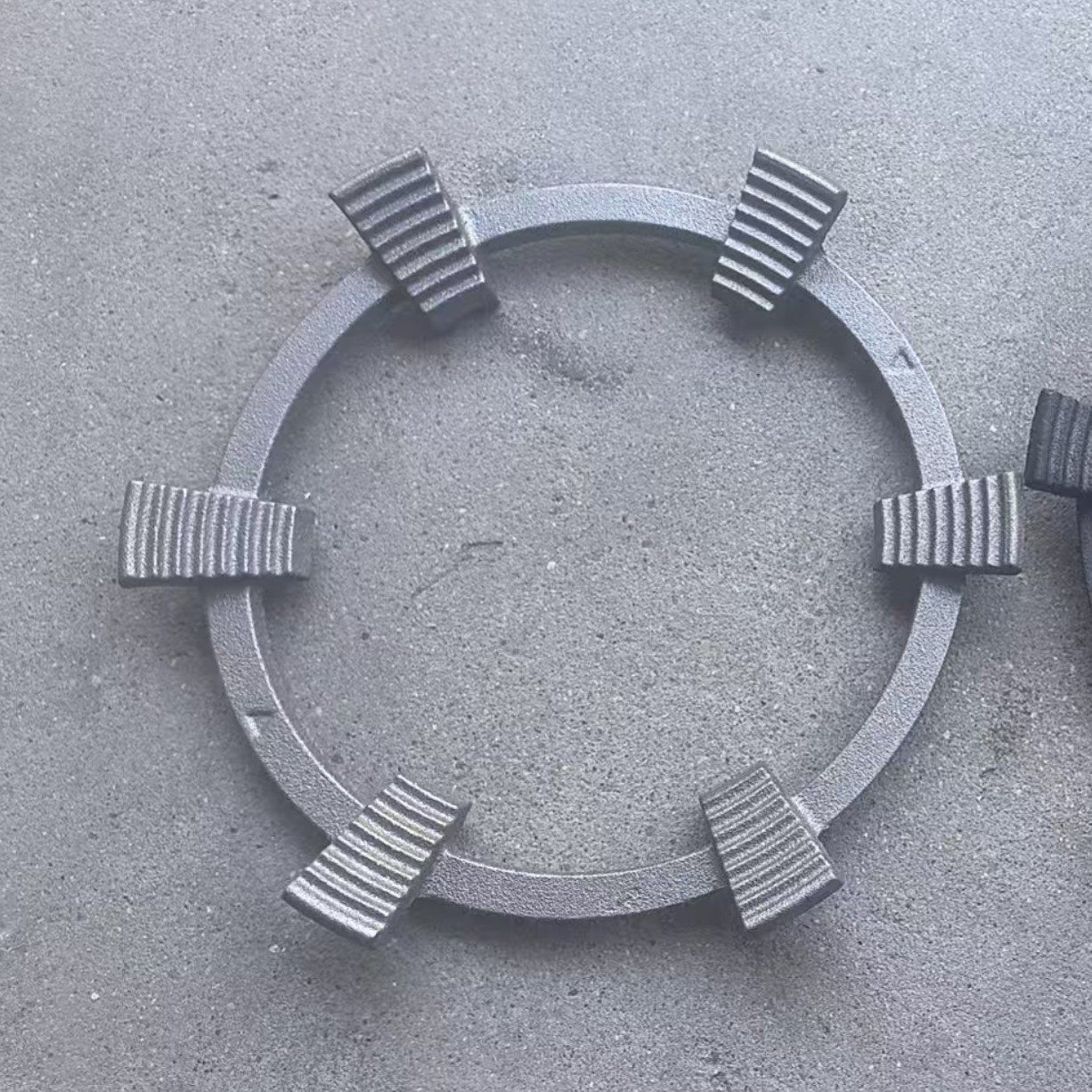 煤气灶聚火圈通用不锈钢底子配件家用老式天燃气炉头支架整理底架,大家电,烟灶聚火罩/防风罩,淘宝优惠券,粉丝福利购,淘宝优惠卷