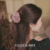 铂思亚海棠花开发夹女简约浪漫风花朵抓夹气质百搭中号鲨鱼夹头饰