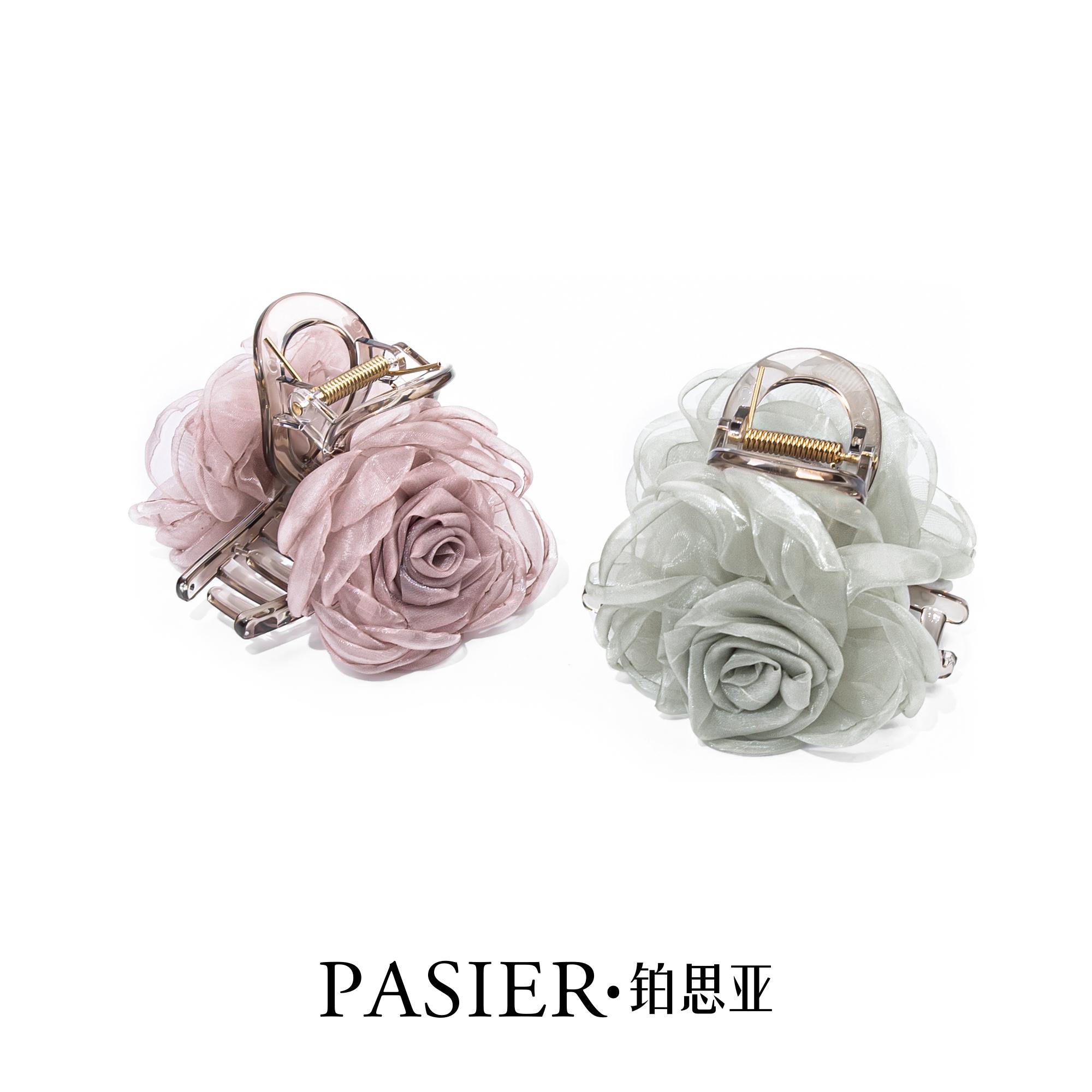 铂思亚温柔甜美风花朵抓夹