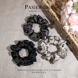 铂思亚缎面柔光木耳边发圈精致百搭三个装NN258