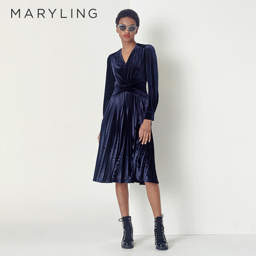 MARYLING丝绒压褶连衣裙
