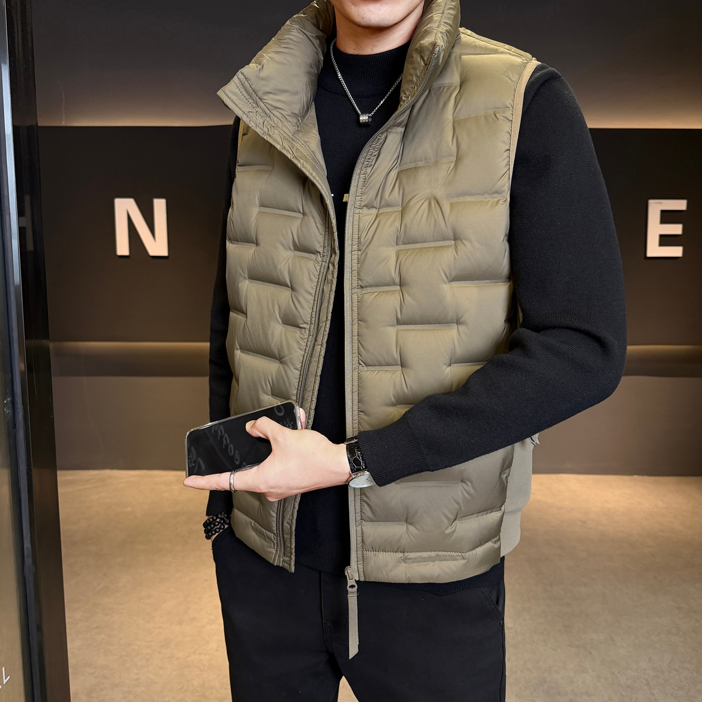 排骨运动服针织拼接羽绒马甲男士