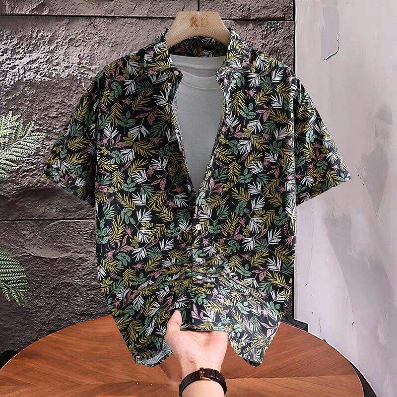 Casual printed short sleeved T-shirt男休闲撞色印花短袖T恤衫