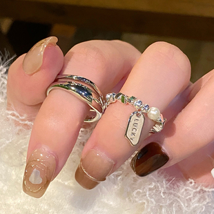 碎银子素圈戒指女轻奢高级感珍珠戒指女小众设计尾戒双层吊牌指环