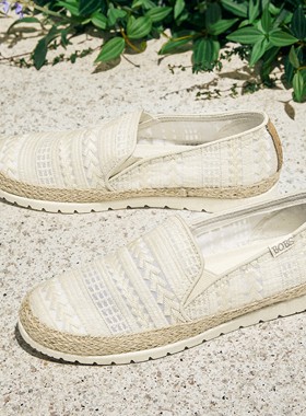 Skechers斯凯奇新款一脚蹬渔夫鞋简约舒适透气休闲平底鞋女113237