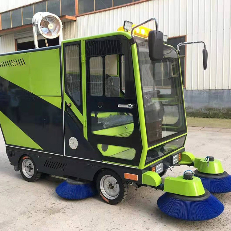 公路清扫车公园扫地车全封闭道路清扫扫地车电动道路清扫车 环卫