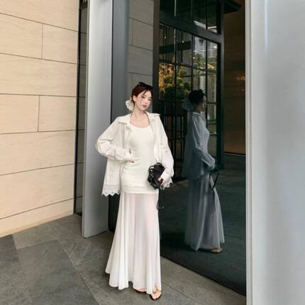 蕾丝拼接白色防晒衬衫女春夏2026新款设计感外搭上衣宽松衬衣外套