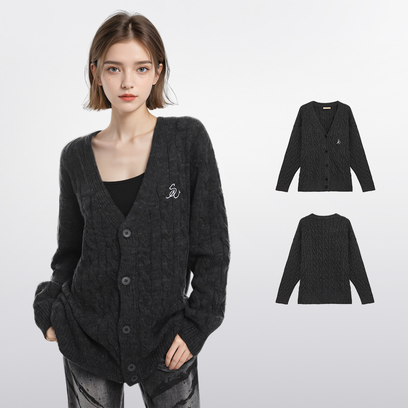 秋冬美式黑色v领麻花软糯慵懒毛衣外套女春秋高级感针织开衫上衣