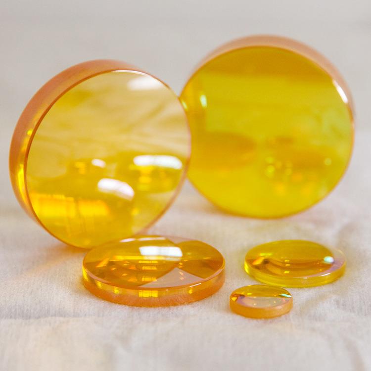 型号齐全CO2激光切割机用聚焦镜片硒化锌砷化镓厂家销售