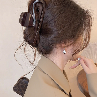 复古亚克力气质抓夹女高级感后脑勺盘发夹子2025新鲨鱼夹发夹头饰