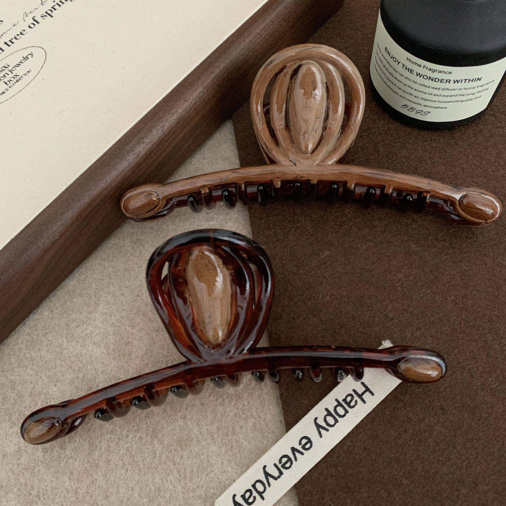 法式焦糖色一字抓夹大号简约复古盘发鲨鱼夹气质高级感发抓头饰女