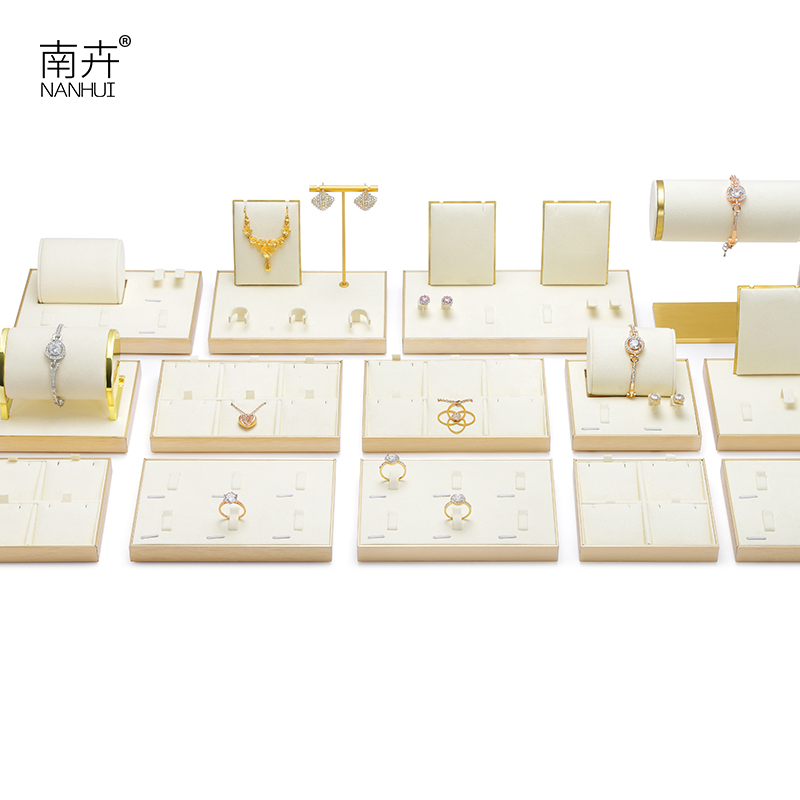 南卉金属超纤珠宝展示道具