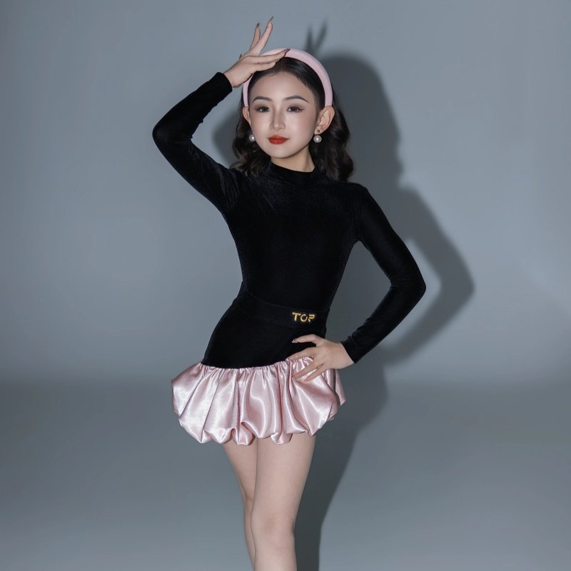 春季新款女童拉丁舞服演出服高领丝绒长袖连体上衣分体斜蓬蓬短裙