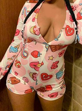 Printed Slim Fit Half Open Bodysuit印花修身显瘦半开襟连体衣