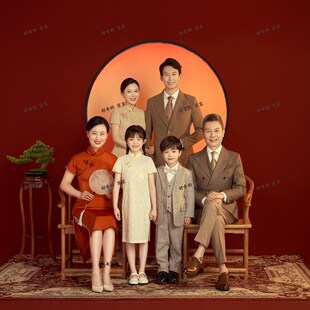 影楼主题一家六口拍照复古中式 新款 韩版 全家福摄影服装 礼服 亲子装