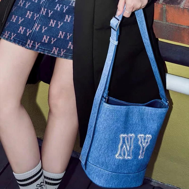 【自营】MLB男女包单肩水桶包大logo可调节百搭通勤挎包夏季BML05