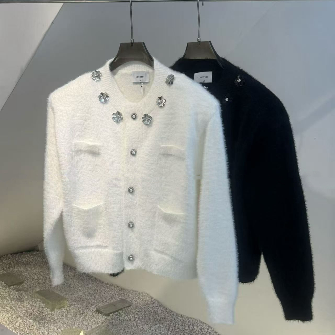 小众设计感花朵针织开衫毛衣