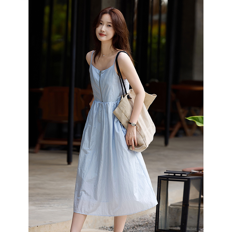 苏醒的乐园夏法式修身收腰显瘦a字长裙吊带裙子海边度假风连衣裙