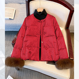 超火国风大红色盘扣提花羽绒服女2025冬装新中式加厚真毛袖口外套