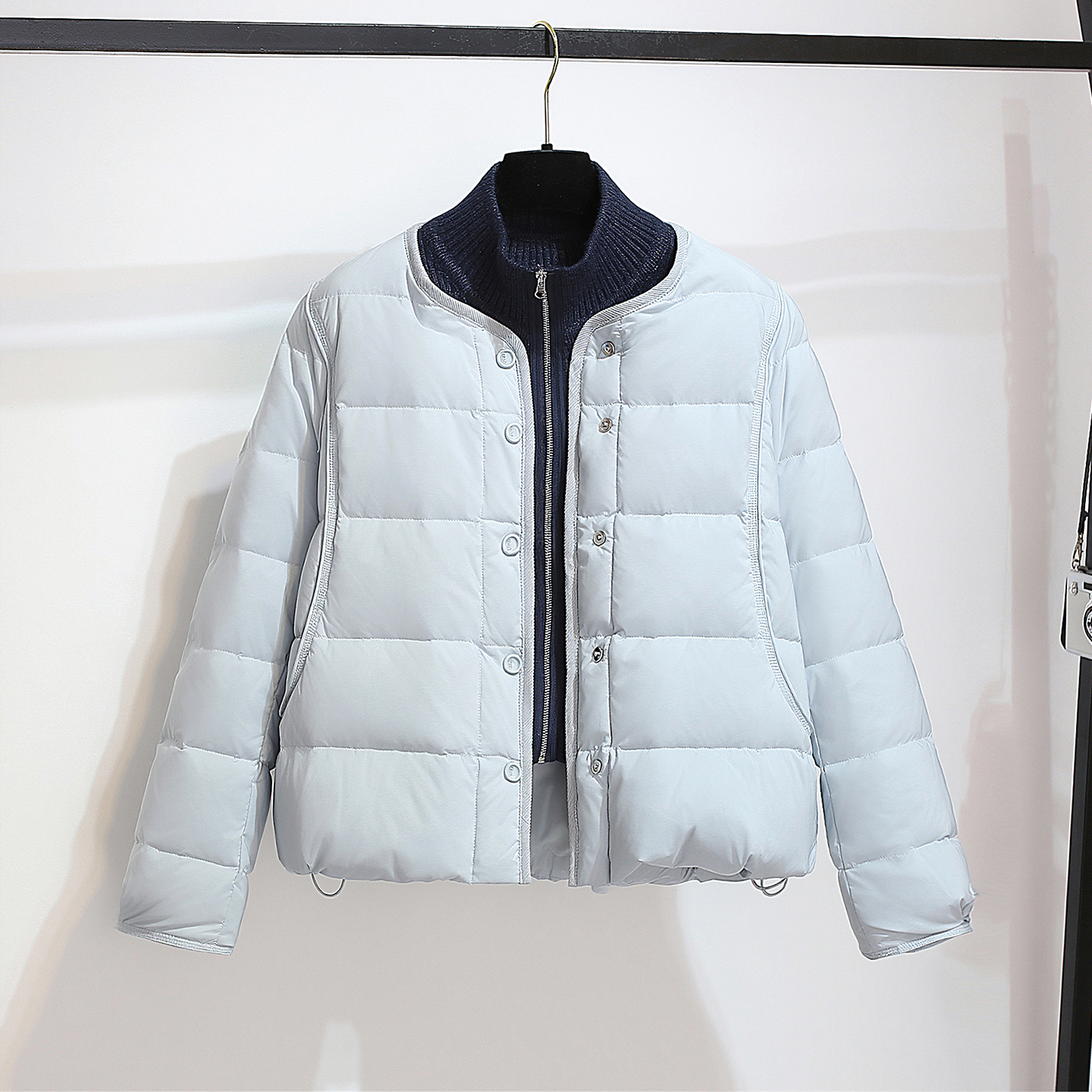 蓝色巨好看假两件立领拼接羽绒服