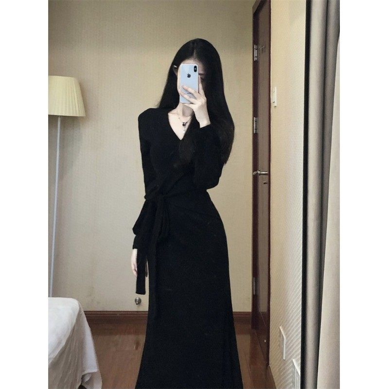 设计感交叉绑带长袖连衣裙女聚酯纤维休闲A字裙2025年秋季女士A型