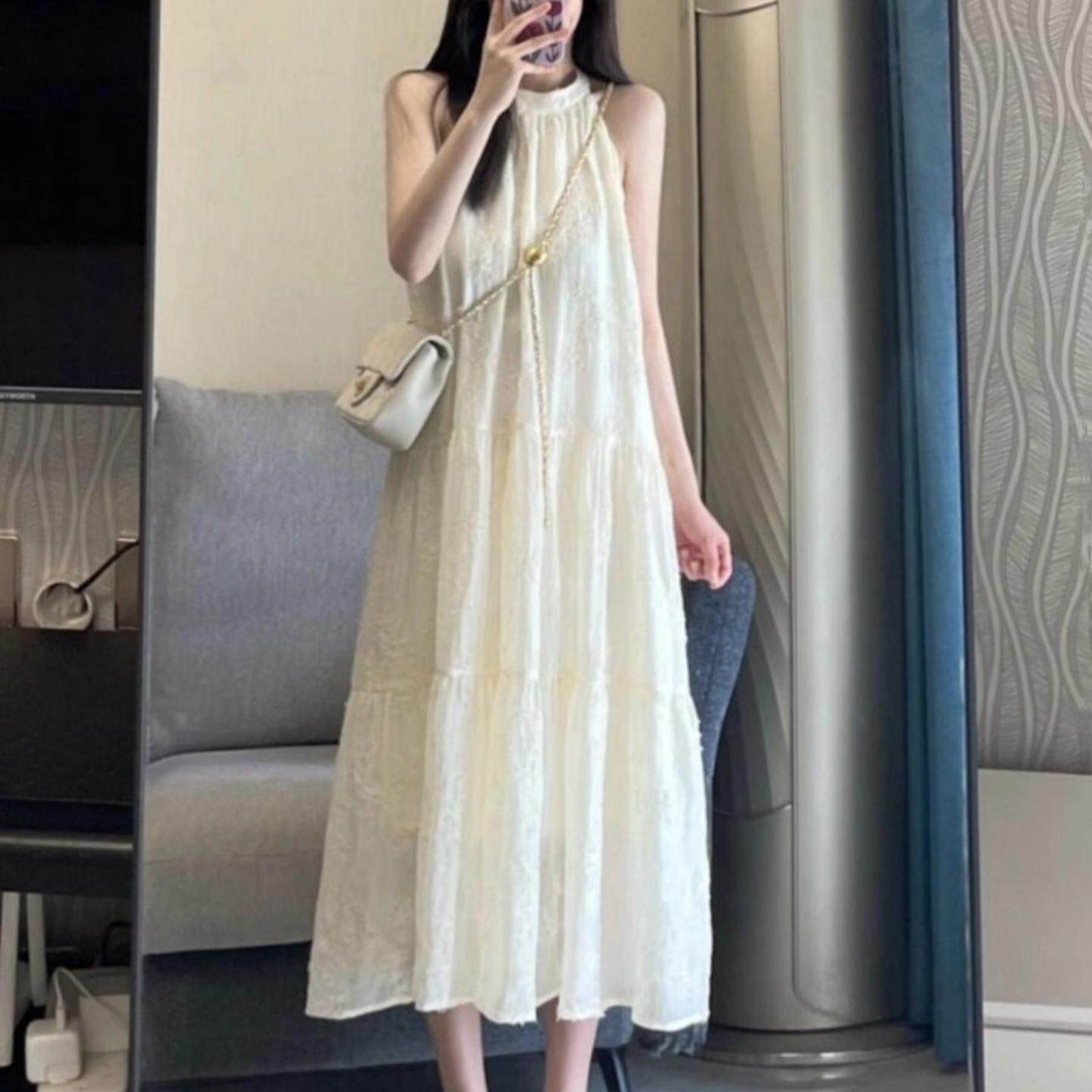 绝美挂脖法式露肩连衣裙女夏季