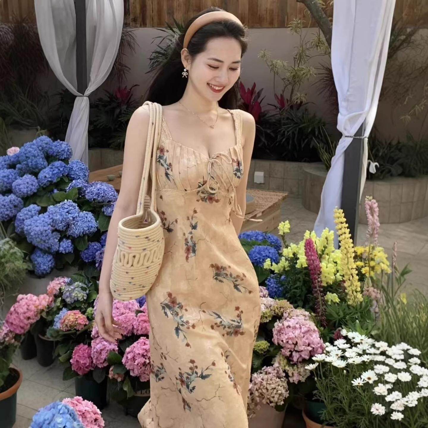 新中式复古吊带碎花连衣裙女夏季