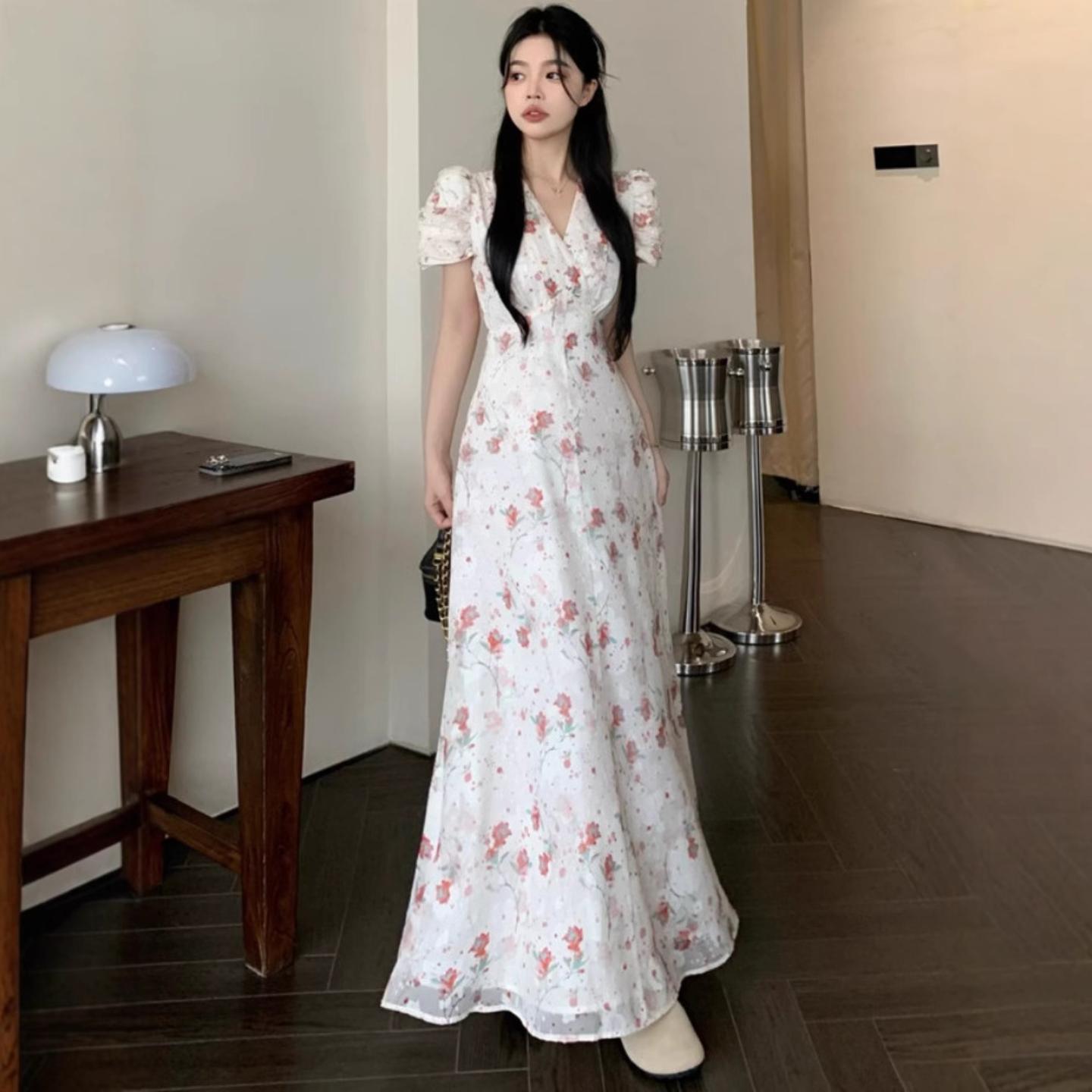 温柔风V领碎花连衣裙女夏季新款