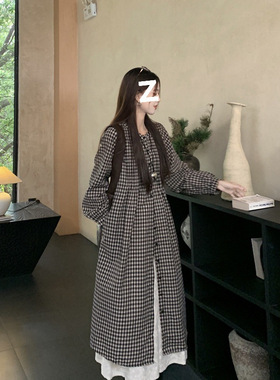 025年秋季新款森系复古格子长袖衬衫裙女小个子设计感小众长裙子