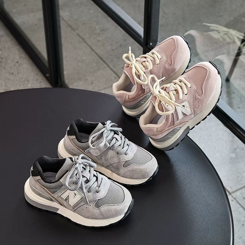 春秋新款网面女童跑步鞋子透气