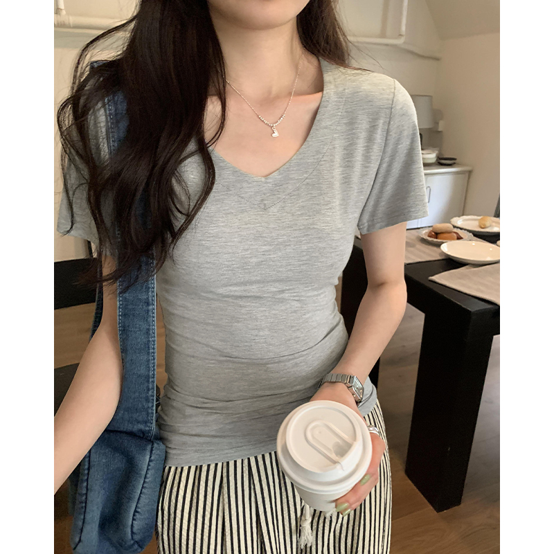 简约V领修身收腰短袖T恤女