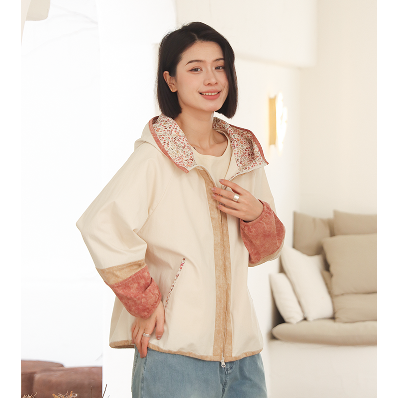 无色无味休闲撞色连帽外套