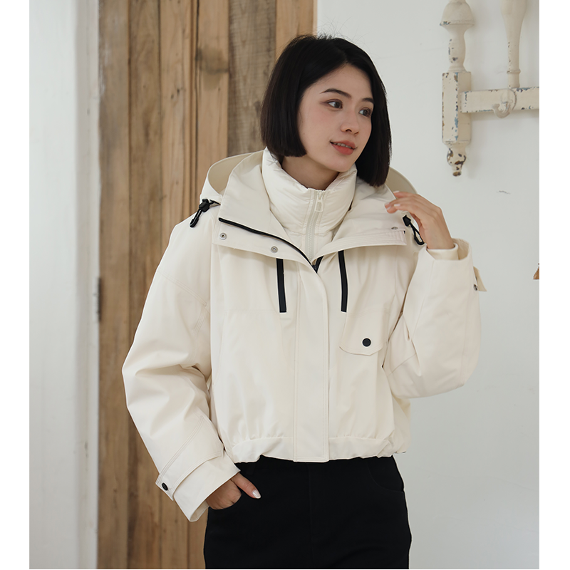 无色无味真两件羽绒服短款外套