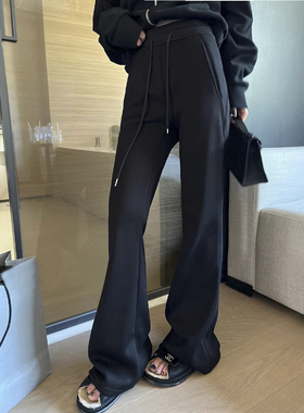 黑色美式加绒高腰垂感运动裤女秋冬显瘦剪裁婴儿绒加厚瑜伽喇叭裤