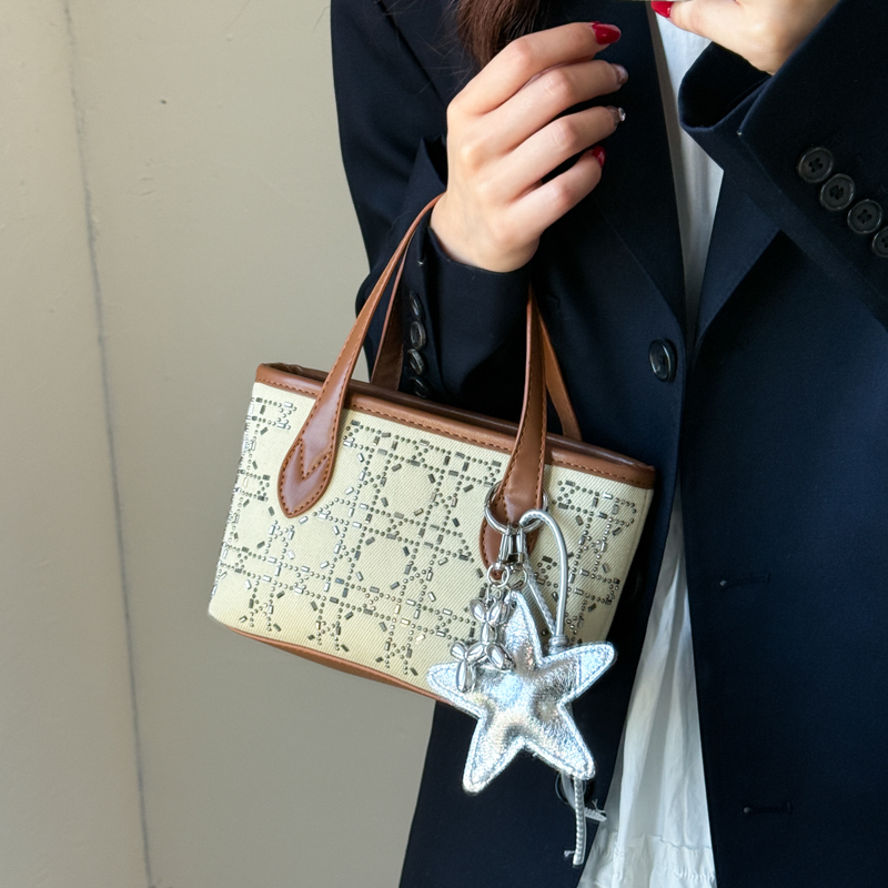 托特包高级感单肩斜挎包