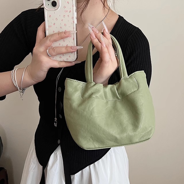 休闲水桶包百搭单肩斜挎包