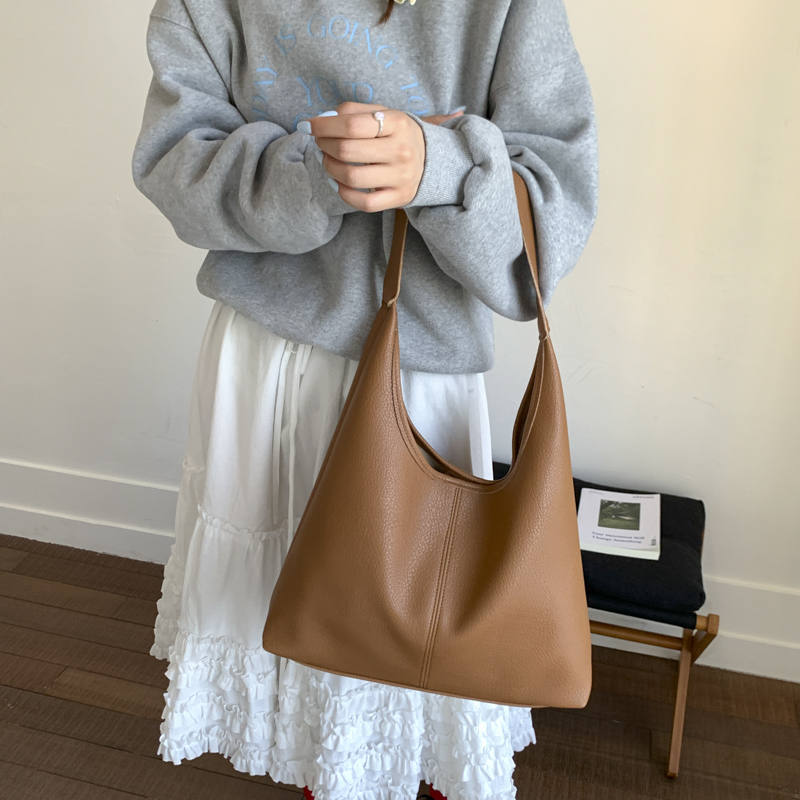 水桶包百搭大容量单肩托特包