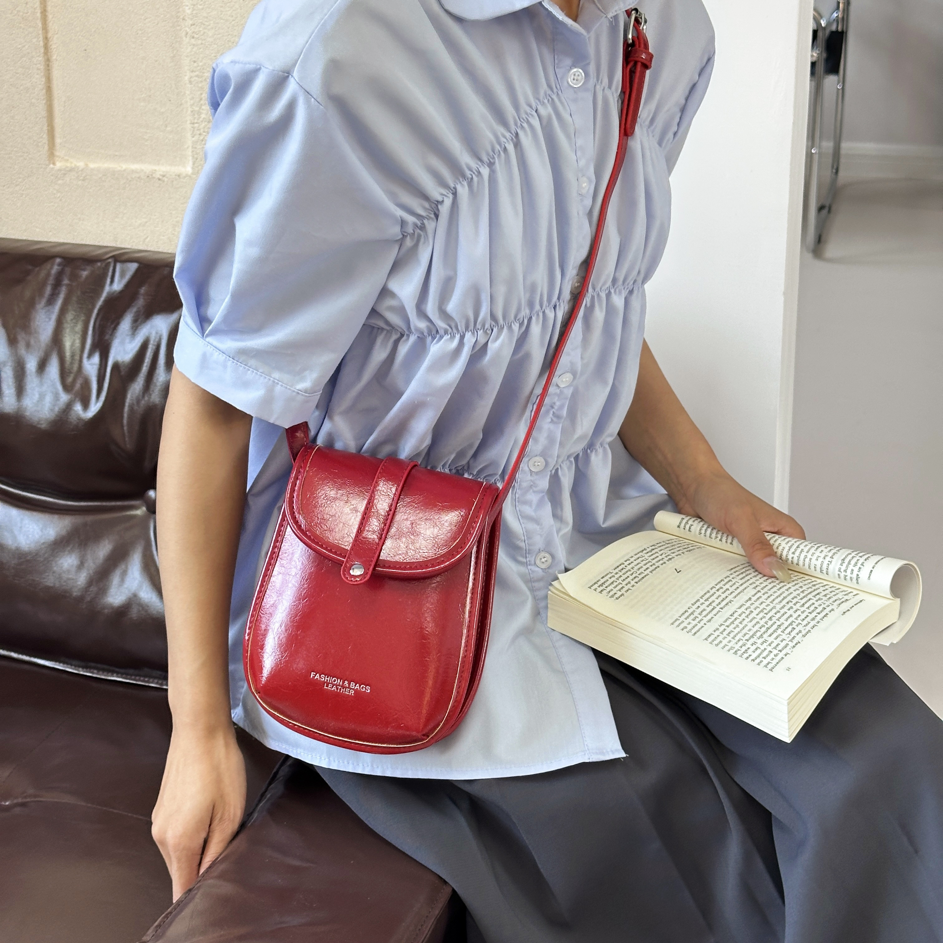 红色马鞍包包女式2025新款