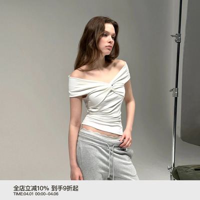PUKI 褶皱扭结堆叠感短袖 美式一字肩纯欲辣妹设计感修身舒适上衣