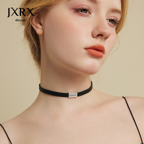 JXRX简约黑色字母项链女高级感
