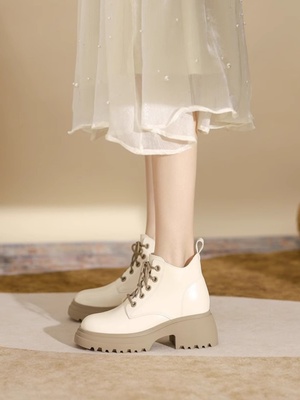 真皮厚底内增高小个子马丁靴女2025年春秋新款网红爆款显高短靴子