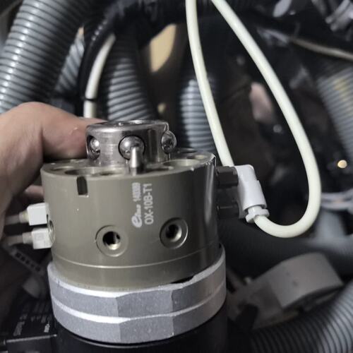 议价enis机械手夹具OX-10B-T1，如图，实物拍摄，可维修