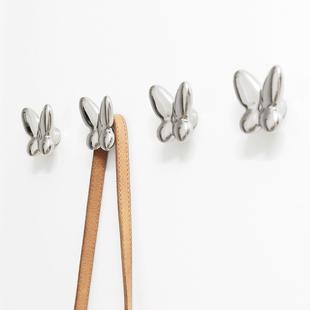 轻奢派银色蝴蝶挂钩免打孔玄关装 饰墙面创意入户门陶瓷卡通挂衣钩