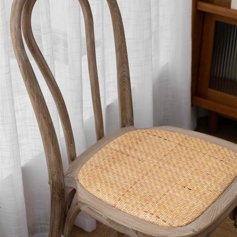 18号实木椅子家用餐椅索奈特靠背凳子北欧简约可收纳民宿叠加椅