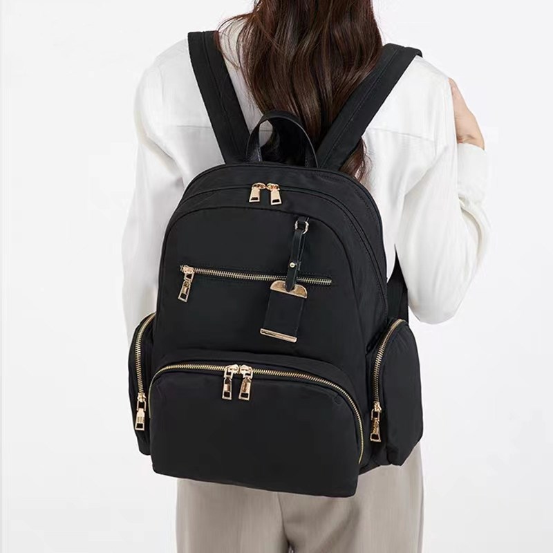 旅游双肩包女2023新款时尚百搭牛津布休闲书包电脑包大容量背包女