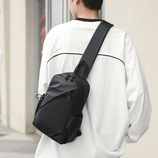 背包 休闲包男式 2024新款 胸包斜挎包牛津布防水耐磨防划单肩包男士
