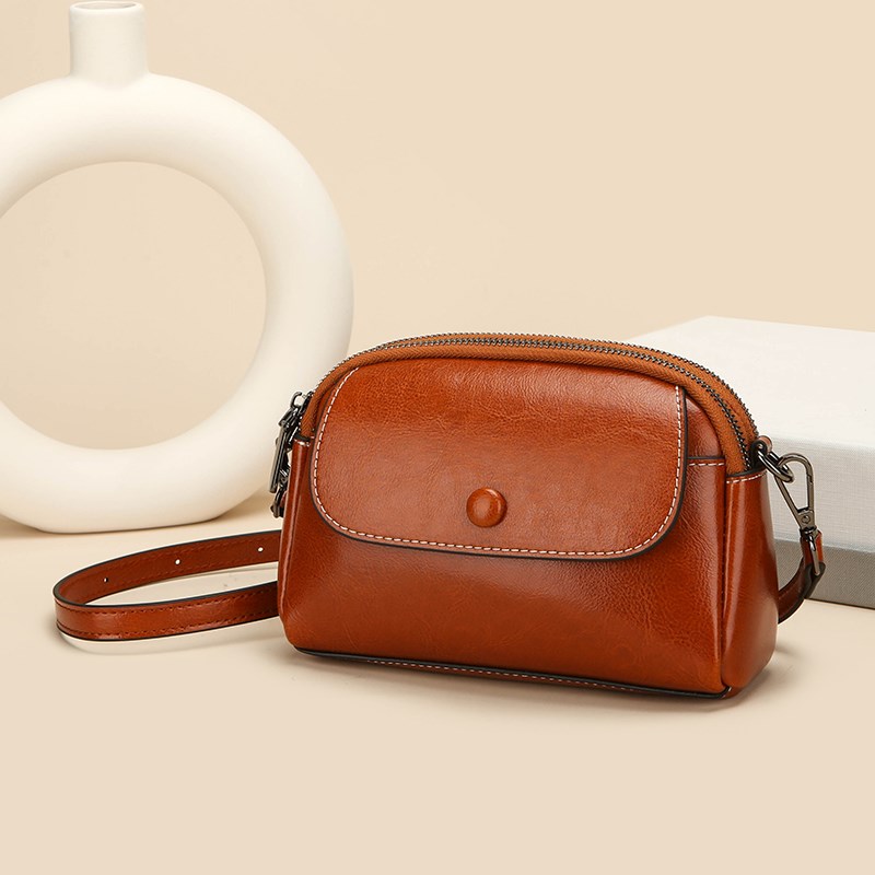 包包女士2024新款今年流行的真皮女包手机包单肩斜挎包女迷你小包