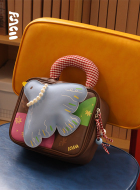 FUNCOO原创小鸟化妆洗漱旅行包大容量收纳包防水分隔护肤收纳包