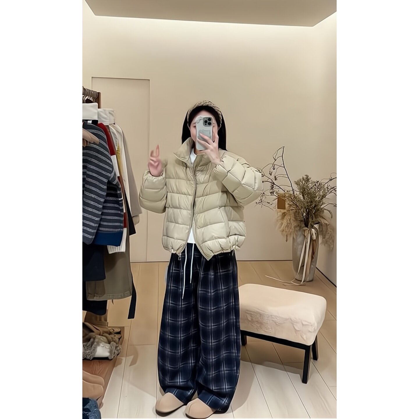 超百搭轻盈羽绒服宽松短款